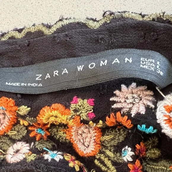 Zara Trafaluc Collection Embroidered Blouse Floral Long Sleeves Size Large - Picture 4 of 6